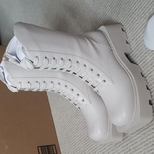 NWT Charles & Keith Sabra lace up boots - Chalk/Ivory size 38/7.5